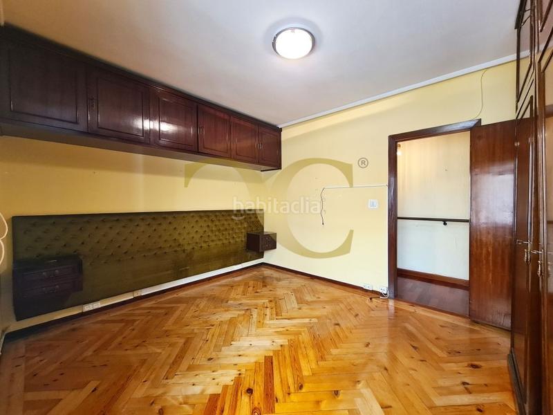 Foto c1a75b76-0740-454d-8078-ab8894989ebc. Piso exclusiva piso con terraza en el Centro . en Gijón