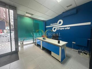 Local Comercial  Calle miguel ángel blanco. Local en venta o alquiler en zona masip.