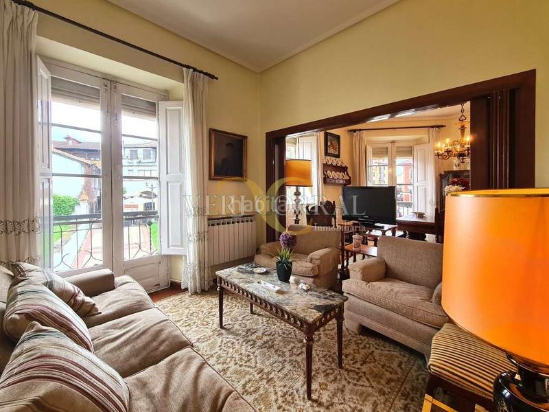 Foto d73985c3-c2f7-4c41-bf03-85e1c046e08b. Piso propiedad con mucho encanto . en Noreña