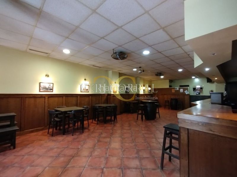 Foto 994131e7-5092-4e2a-aa14-b43dcd1ce082. Local comercial a Parres