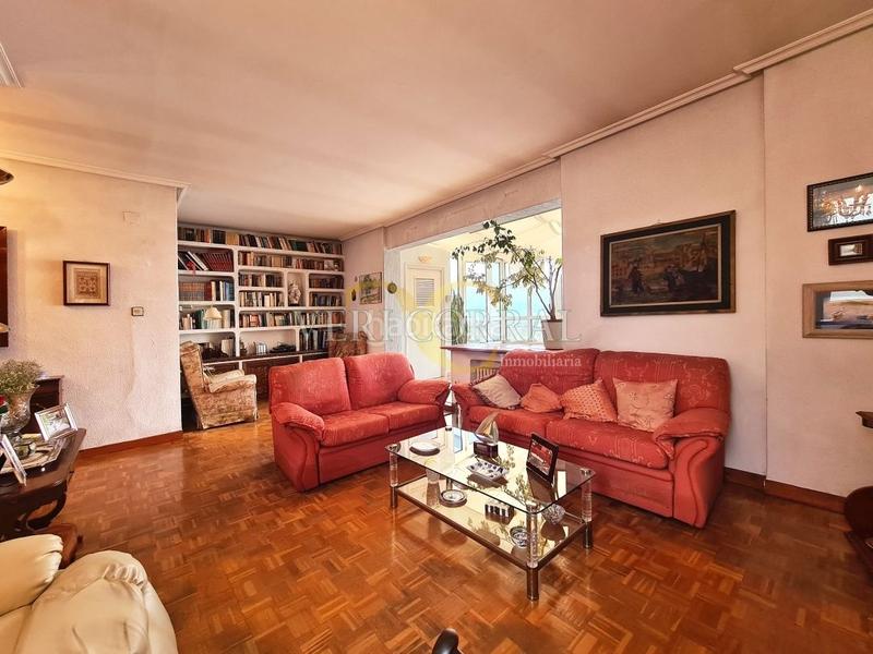 Foto 55c35c6e-4430-473e-b636-0bd568ade369. Pis amb calefacció a Centro Gijón