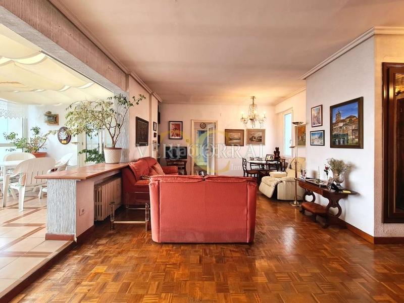 Foto 9134a84c-f987-48b9-aa05-90d009f81916. Pis amb calefacció a Centro Gijón