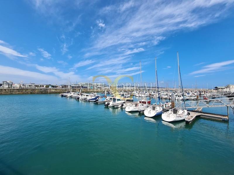 Foto a984b2e9-4204-4786-9d6b-c0533ebd8b0d. Pis amb calefacció a Centro Gijón