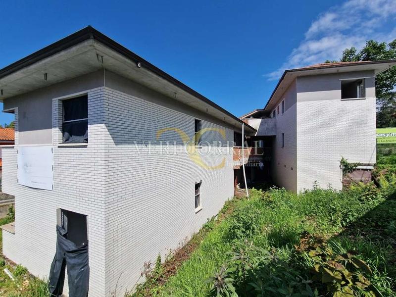 Foto 77de0239-b0c3-40a7-8d0a-cc1e8bd29870. Édifice dans Celorio-Poó-Parres Llanes