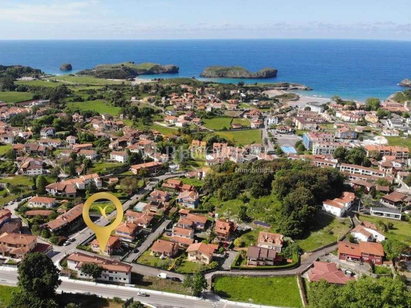 Foto b0bb122d-f03f-4c96-90cd-fd7f69d65b41. Édifice dans Celorio-Poó-Parres Llanes