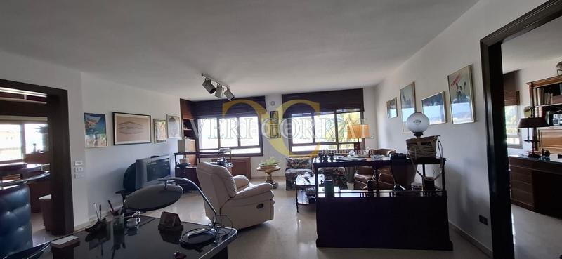 Foto 0d113535-a190-4276-98d2-f1fd6daae7e7. Location bureau avec chauffage dans Centro Gijón