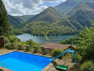 Casa  Las pedrosas. Exclusiva espectacular casa con piscina en el parque natural de