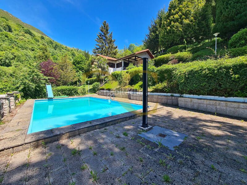 Foto c2f1a467-3c81-4b66-9409-2f2bf3b93b0b. Casa amb calefacció aparcament piscina a Caso