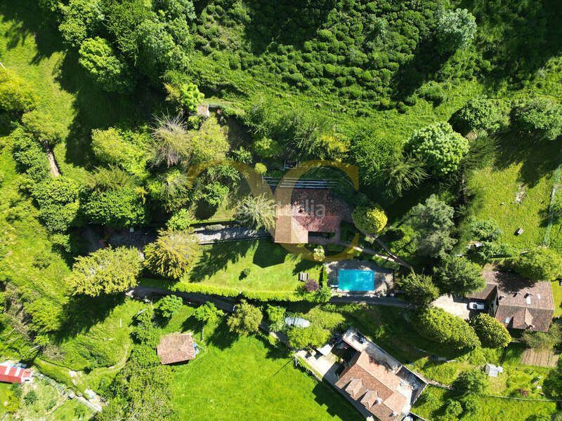 Foto ce6dde84-d062-4481-b081-a2a4e9cdee5f. Casa amb calefacció aparcament piscina a Caso