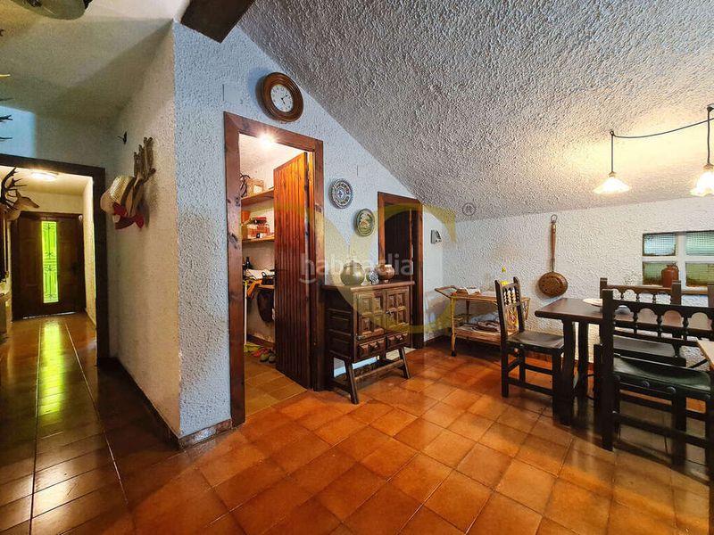 Foto f667b461-9551-4716-bf58-a456acf9799a. Casa amb calefacció aparcament piscina a Caso