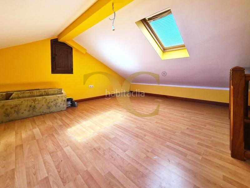 Foto c1749fe8-0702-4760-81d0-290c100986c4. Xalet amb calefacció aparcament piscina a Cabueñes Gijón