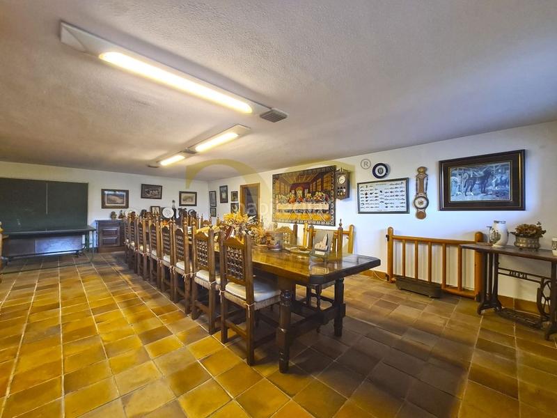 Foto 22cac5c7-cdc2-4dc8-9ca5-b83464e7db89. Chalet mit heizung parking in Olivares Oviedo