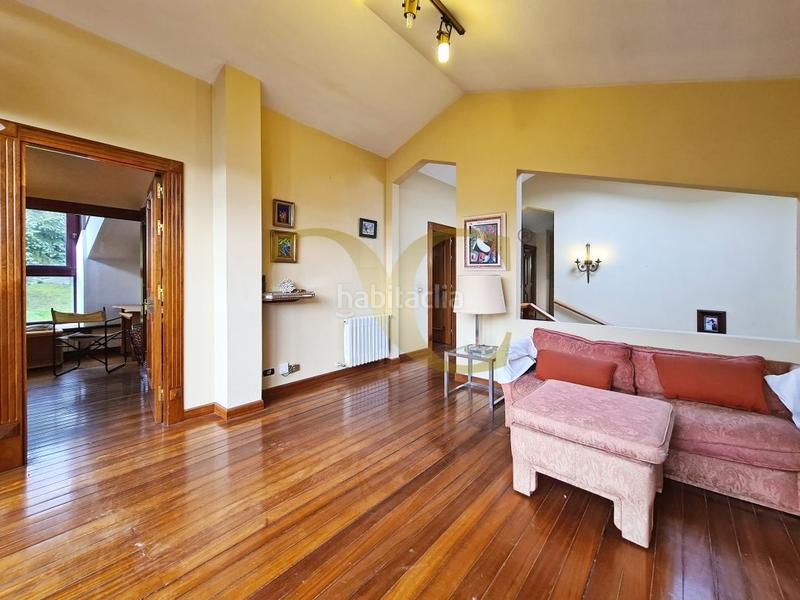 Foto 41f03344-254d-443f-b1c4-20c318fef03d. Chalet mit heizung parking in Olivares Oviedo