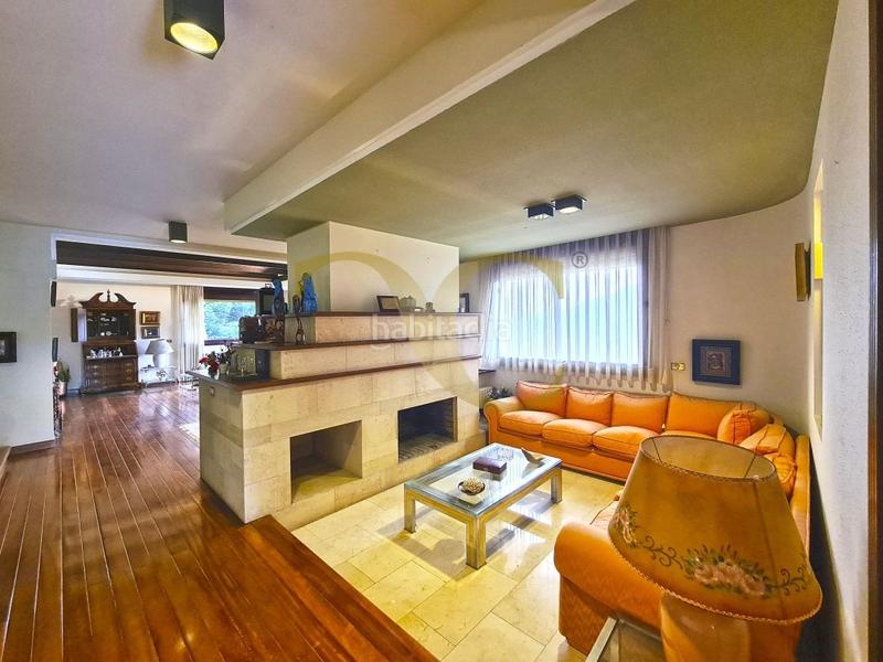 Foto 45be6bd9-8564-4ecf-bfc7-678fdaa6bfaa. Chalet mit heizung parking in Olivares Oviedo