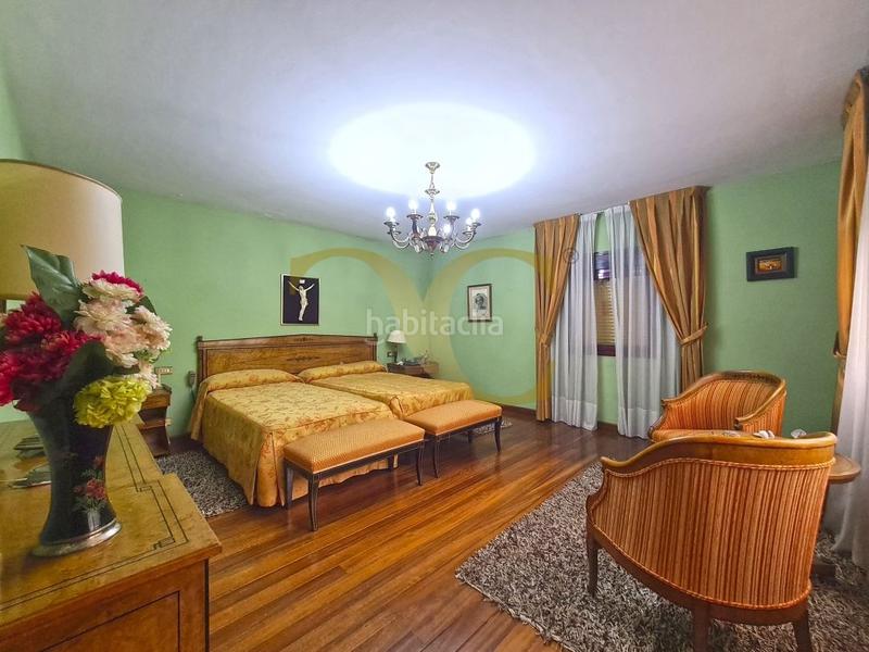 Foto 5311684e-41e8-49b6-baf5-0da9e52e715c. Chalet mit heizung parking in Olivares Oviedo