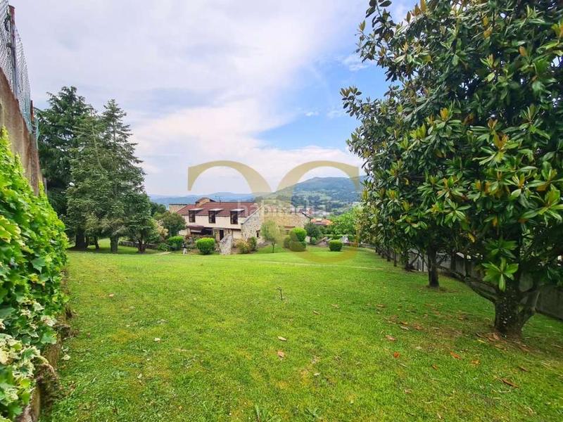 Foto 59a81353-2833-4fe1-8d39-38d9555c9b1c. Chalet mit heizung parking in Olivares Oviedo