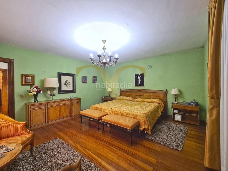 Foto 9a91704d-46ce-4de1-9500-41a7dbcfe7ba. Chalet mit heizung parking in Olivares Oviedo