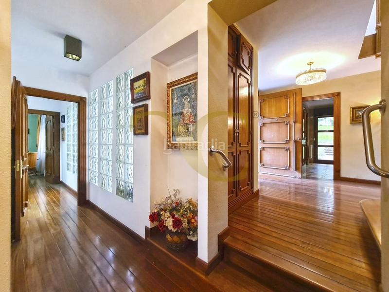 Foto a5dabe74-1715-4399-a7cd-06c035de974a. Chalet mit heizung parking in Olivares Oviedo