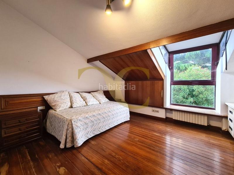 Foto c3268432-b807-4d83-85a1-6ab92588c9e8. Chalet mit heizung parking in Olivares Oviedo