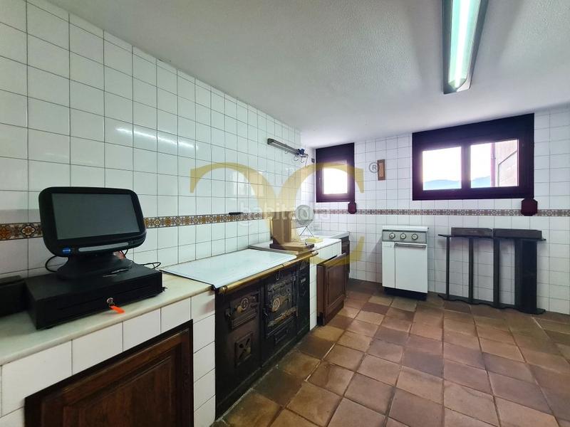 Foto c5352fe6-368d-402a-b7ce-bbc1b678a2f7. Chalet mit heizung parking in Olivares Oviedo