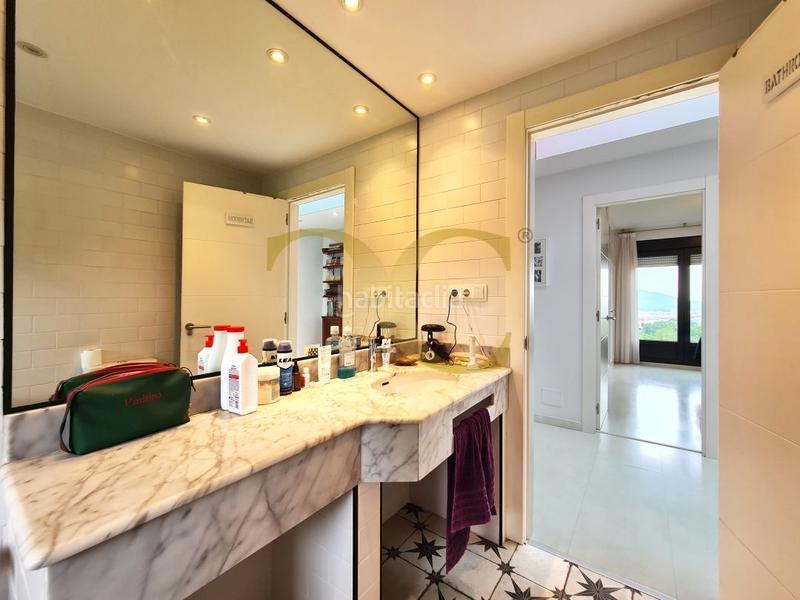 Foto 42052cea-d71f-48a7-98ea-4e7e2ea282b4. Chalet mit heizung parking in Parroquias Sur - La Manjoya Oviedo