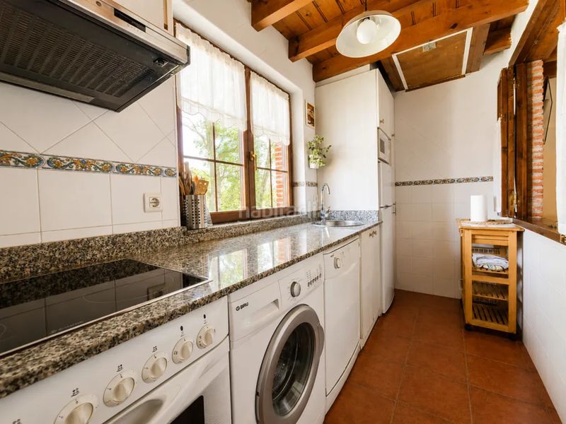 Foto ab14b9a4-53f4-4cd7-9b2a-0e6d246ebe7a. Casa amb calefacció aparcament a Llanes pueblo Llanes