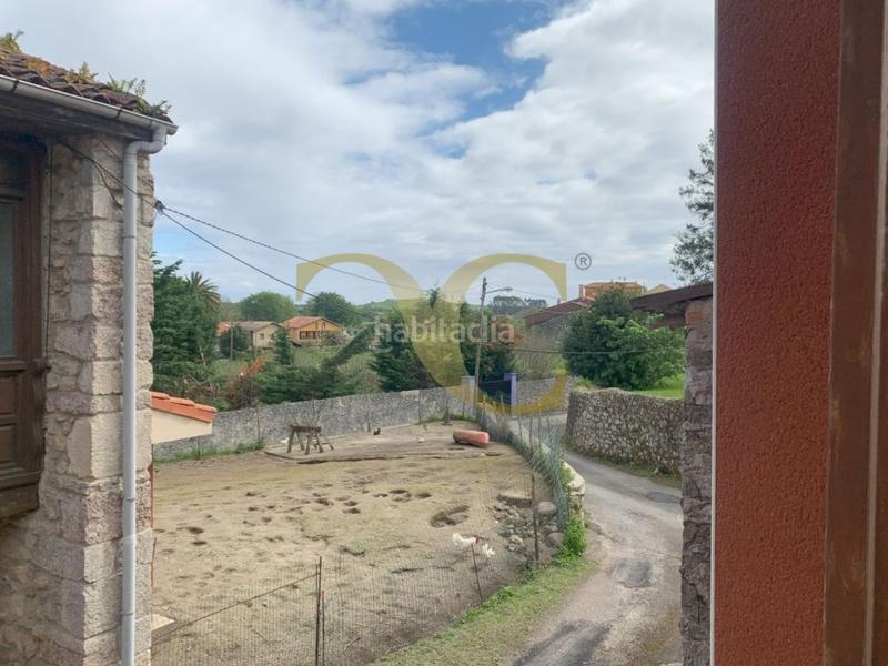 Foto 570f87a0-8fb6-4929-a8a8-d1b43f916b73. Casa cuadra para reformar en póo. en Celorio-Poó-Parres Llanes