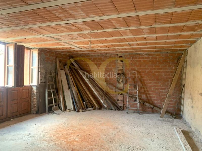 Foto 7adbbbce-f7b9-4878-9d4e-2cee4c915c83. Casa cuadra para reformar en póo. en Celorio-Poó-Parres Llanes