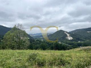 Terreny residencial  Miyar. Terreno edificable en una tranquila aldea a 10 minutos de cangas