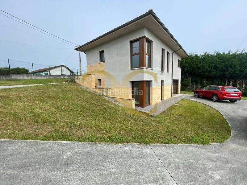 Foto adcaf088-b93d-481e-87f8-07667277825e. Chalet con parcheggio in Quintes - Arroes Villaviciosa