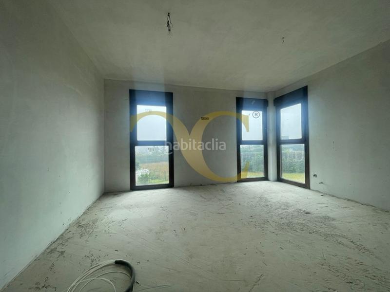 Foto d6e40c11-bf9d-4987-99eb-7e0b0e1976ae. Chalet con parcheggio in Quintes - Arroes Villaviciosa