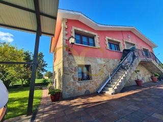 Xalet  Carretera de villaverde y careñes. Exclusiva preciosa casa a 4 kilómetros de playa españa.