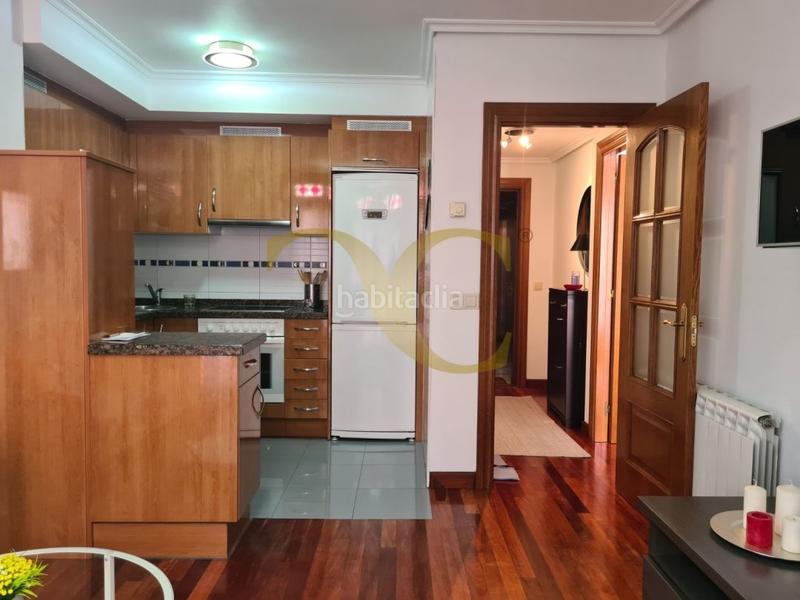 Foto 21b4ebd1-a939-41ff-ae44-0b5b9286a322. Apartament amb calefacció a Centro Gijón