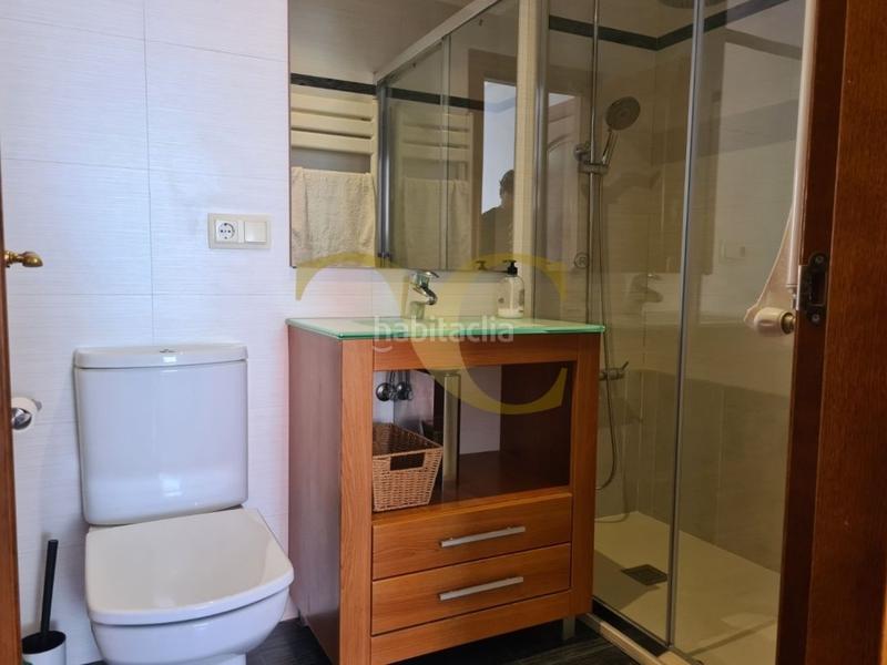 Foto 9fc693d1-ba8d-4234-931f-c794736d27e4. Apartament amb calefacció a Centro Gijón