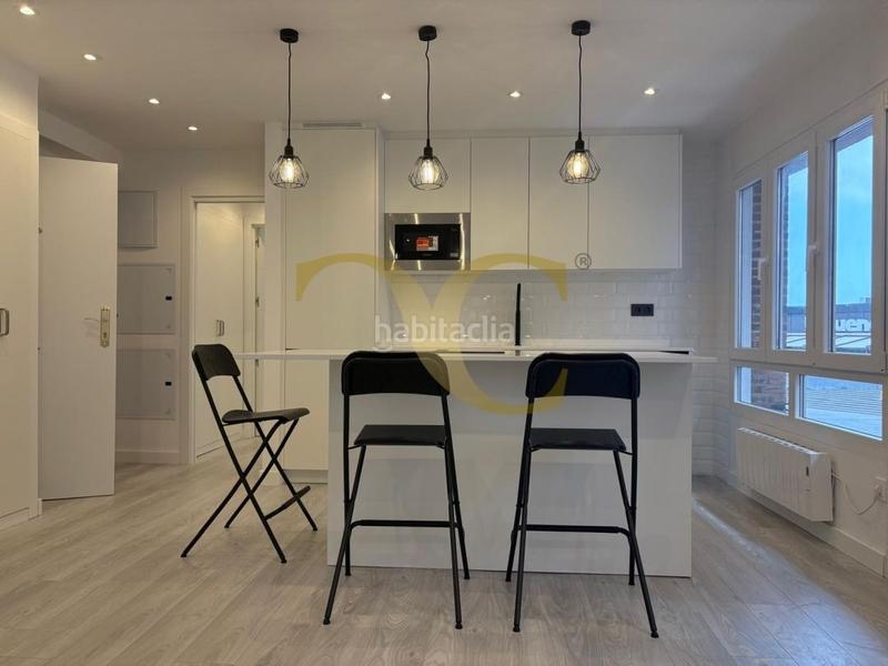 Foto b1edccea-3e45-41c1-a8eb-bd2e3e8ccab8. Location appartement avec chauffage dans Centro Gijón