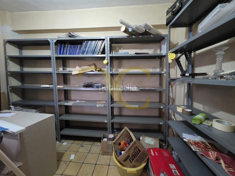 Foto a20f346d-7e05-4248-94f1-04098caf6b62. Piso exclusiva piso para reformar en cardenal cisneros. en Santander