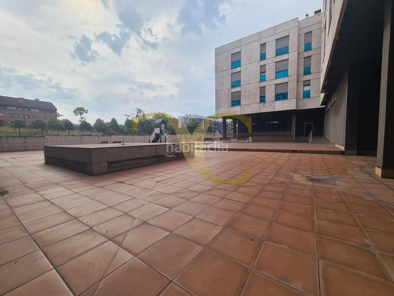 Foto 4bb750a8-6042-49a3-846e-e1d0be943c9e. Flat with heating parking in Jove Gijón