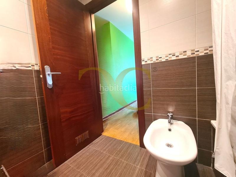 Foto 9f48b0a5-1db7-4615-87f0-3bc1a45fdeb2. Flat with heating parking in Jove Gijón