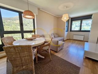 Apartament  Calle santiago de compostela. Exclusiva apartamento con piscina y vistas espectaculares al nar