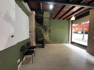 Rent Business premise  Calle martínez marina. Local único con encanto y mil posibilidades en el centro, ideal