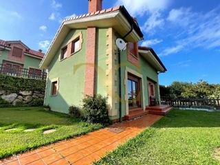 Chalet  Barrio capellania. Exclusiva propiedad en el municipio de santillana del mar.