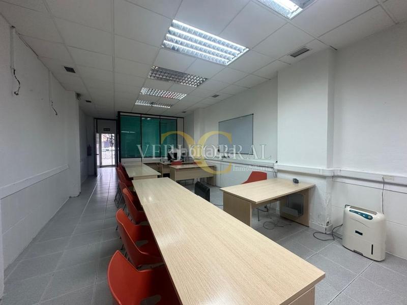 Foto 6b111cc8-cd89-44ef-81d8-4c33a95c0e87. Location local commercial dans Masip Oviedo