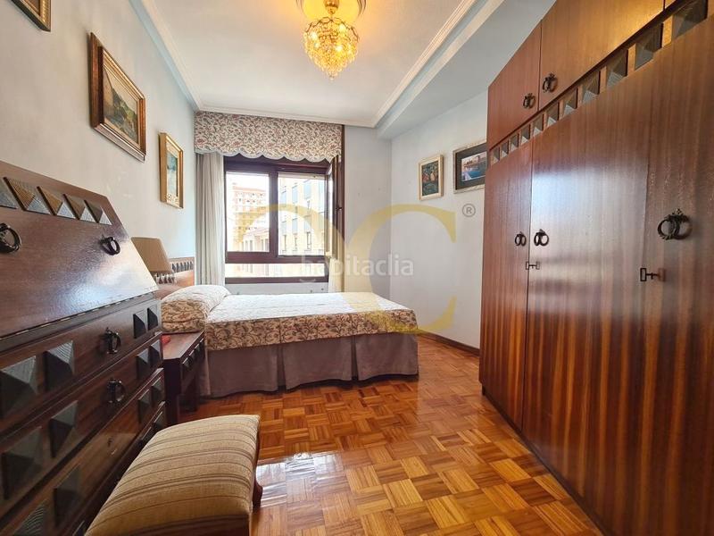 Foto 900eed1d-8394-4847-86e3-e22f6c204b6d. Piso exclusiva vivienda en el corazón de La Arena. en Gijón