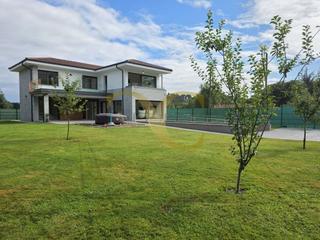 Xalet  Quintana. Exclusiva chalet a 2km de las mejores playas de llanes