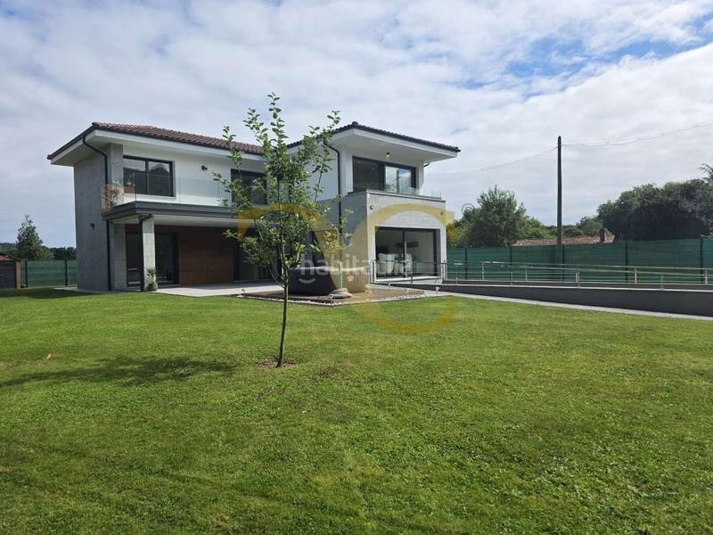 Foto 1dc8bdc0-bf45-4b8e-90c8-b83154488afc. House with heating parking in Posada-Barro Llanes