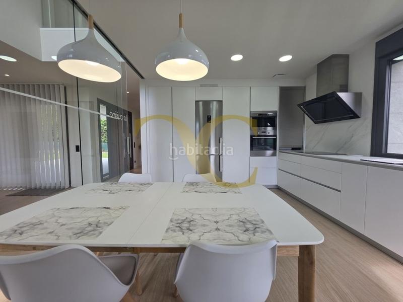 Foto 36c0465a-305a-45d8-9ac7-ba029a594bfc. House with heating parking in Posada-Barro Llanes