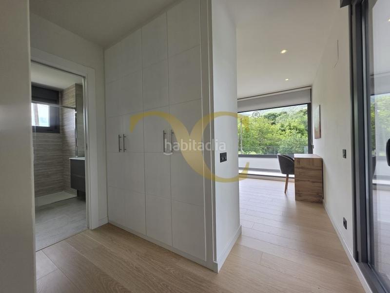 Foto 49c45203-dd85-4f72-b04b-5120395019de. House with heating parking in Posada-Barro Llanes