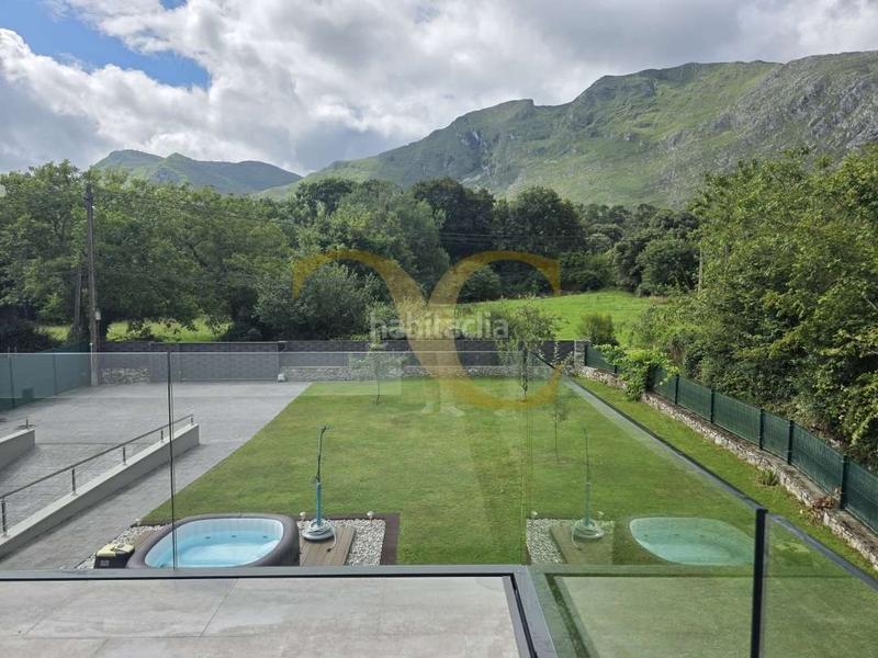 Foto 4b2cd9ca-1e58-4c74-9b97-5e64c010cde1. House with heating parking in Posada-Barro Llanes