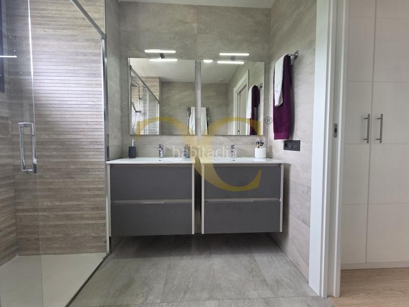 Foto bcc9dcab-37b1-48e5-b11a-eca75a9fb9b3. House with heating parking in Posada-Barro Llanes