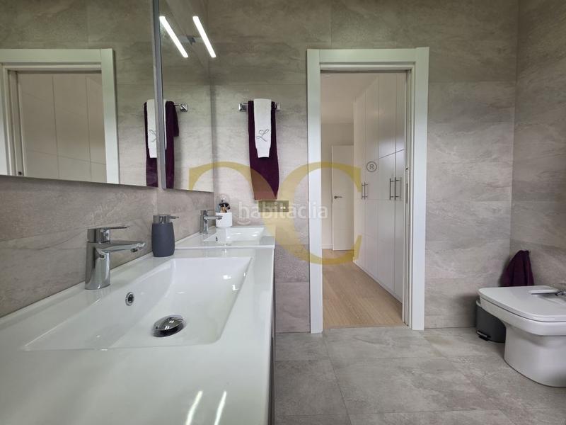 Foto fbc70ca7-a978-498b-a30a-169c98a41a2c. House with heating parking in Posada-Barro Llanes